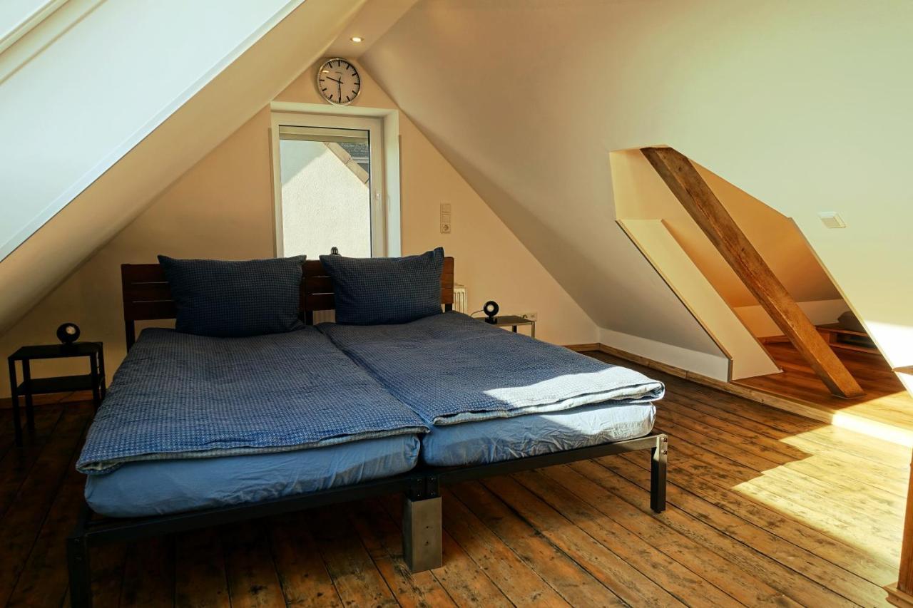 Frankes City Sleep Apartment, 6 Einzelbetten Velbert Eksteriør bilde