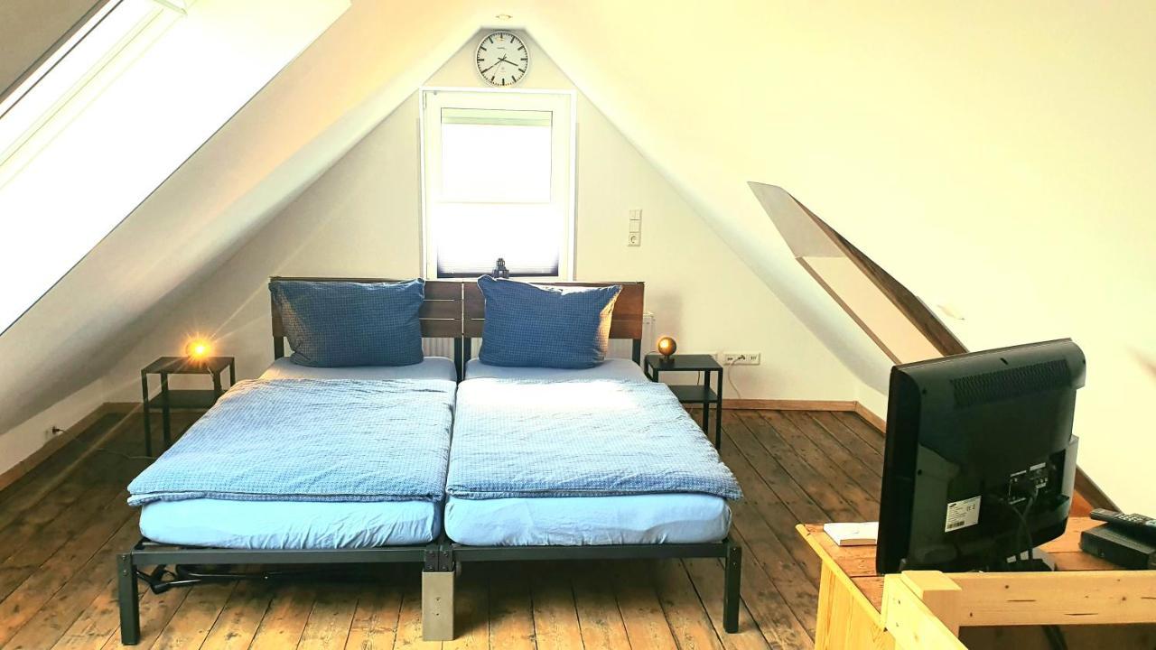 Frankes City Sleep Apartment, 6 Einzelbetten Velbert Eksteriør bilde