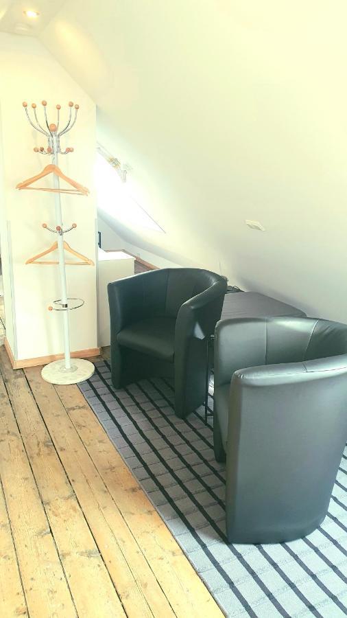 Frankes City Sleep Apartment, 6 Einzelbetten Velbert Eksteriør bilde